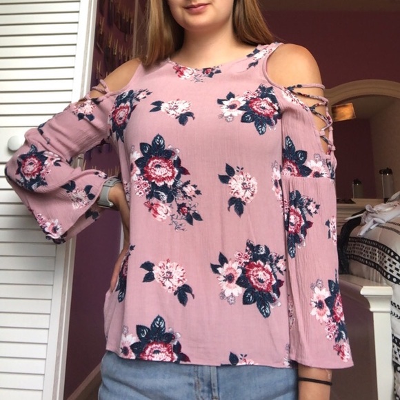 🎉HP! Hippie Rose Pink Floral Blouse - Picture 1 of 11